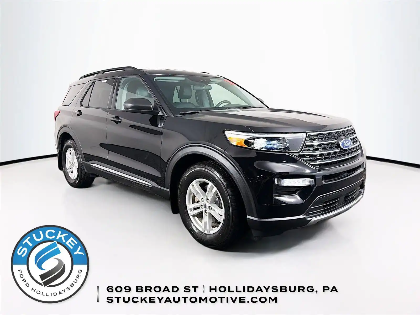 2021 Ford Explorer XLT 4WD's photo