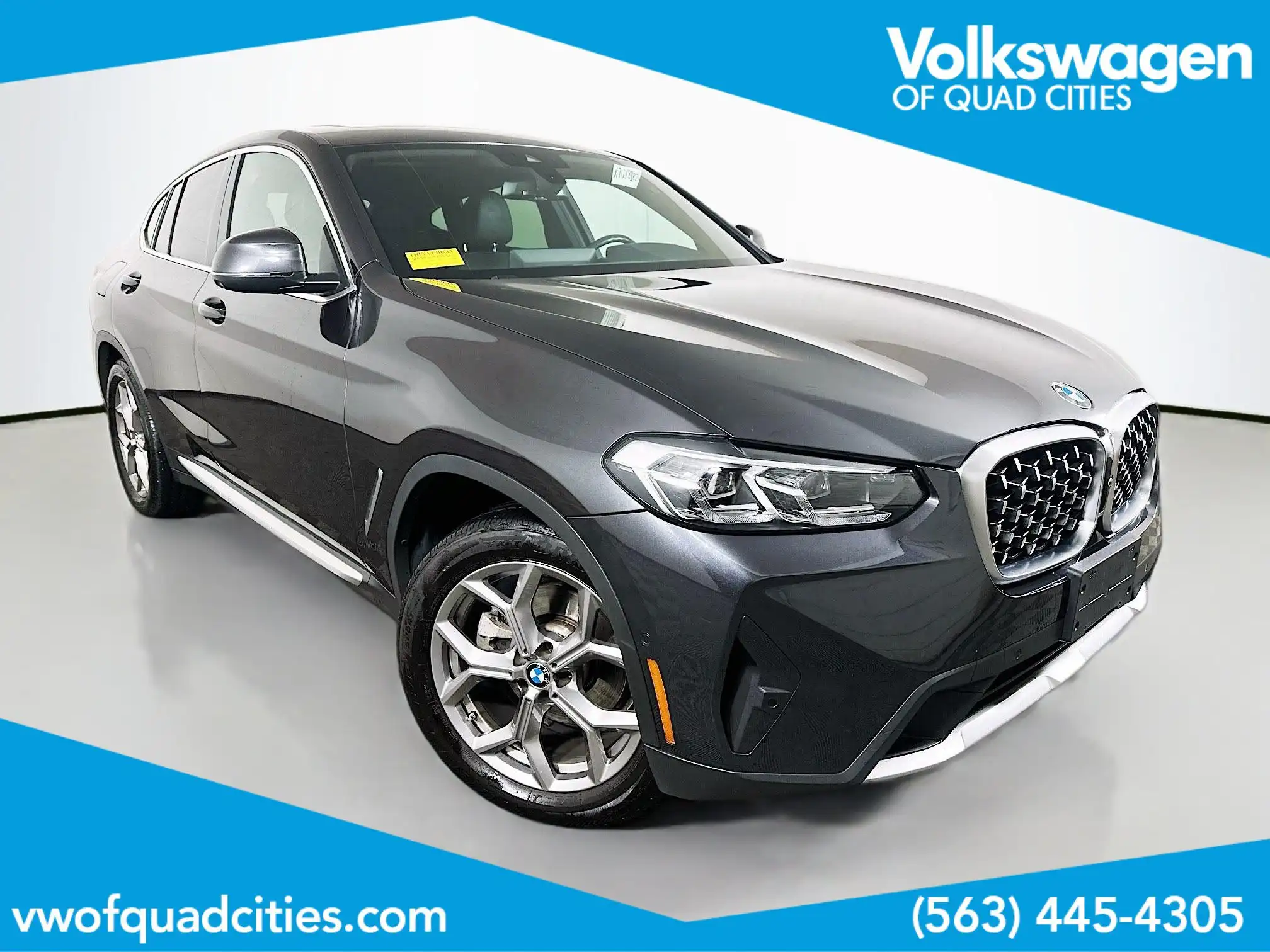 2022 BMW X4 xDrive30i's photo