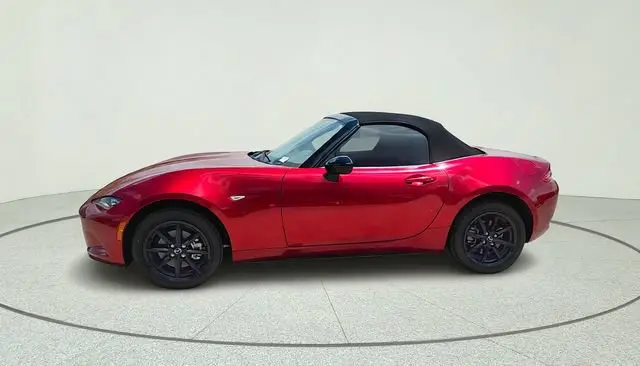 2026 Mazda MX-5 Miata Sport photo 4