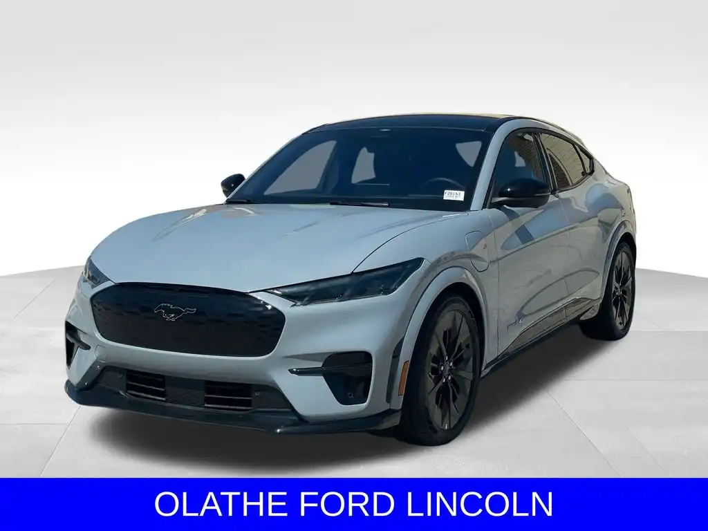 2026 Ford Mustang-Mach-e GT's photo