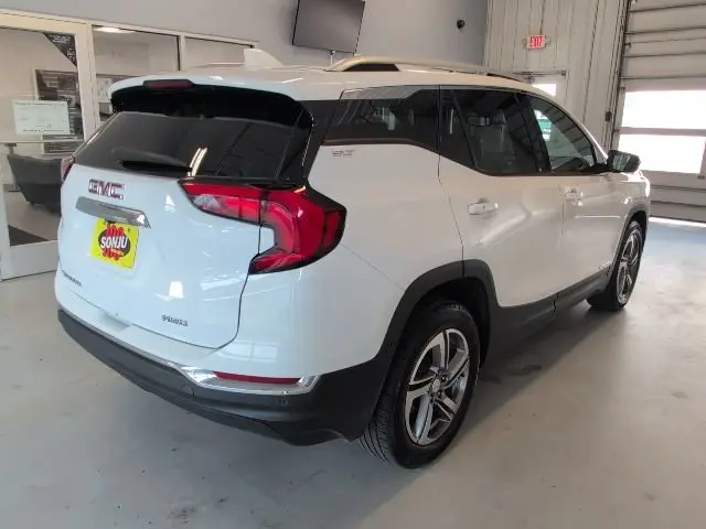 2021 GMC Terrain SLT AWD photo 5