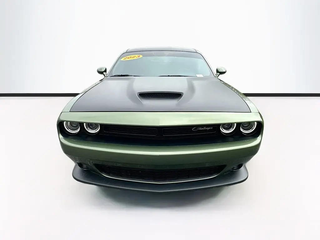 2023 Dodge Challenger R/T Scat Pack photo 4