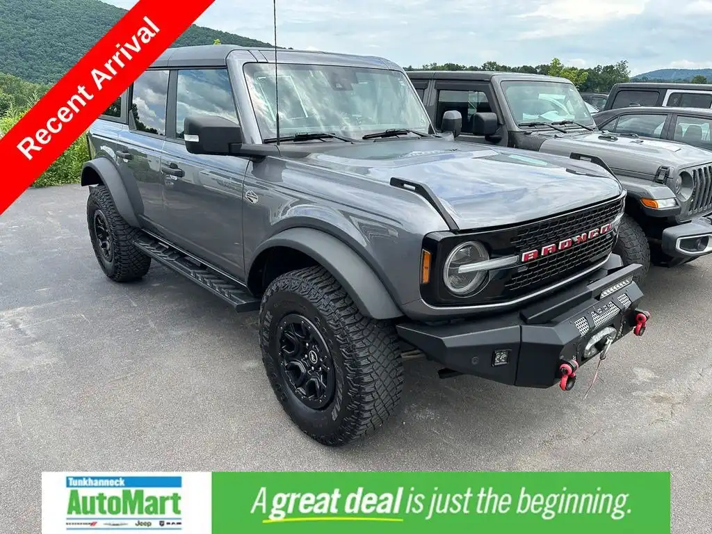 2022 Ford Bronco Wildtrak 4x4's photo