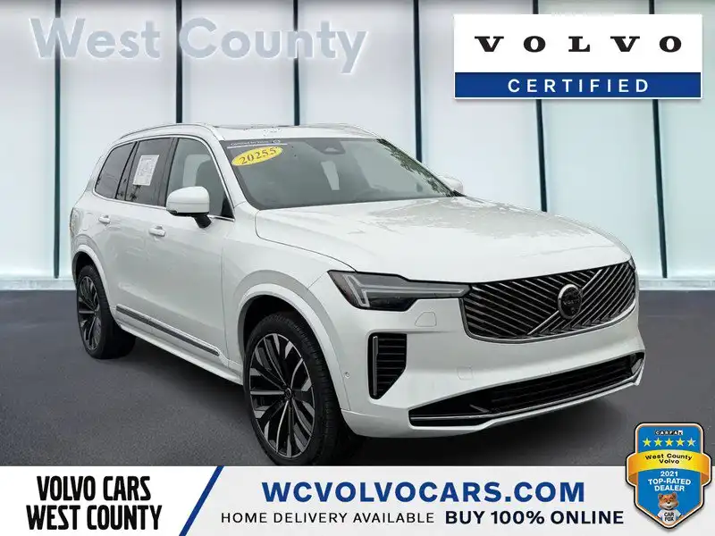 2025 Volvo XC90 B6 Plus Bright 7-Seater 4WD's photo