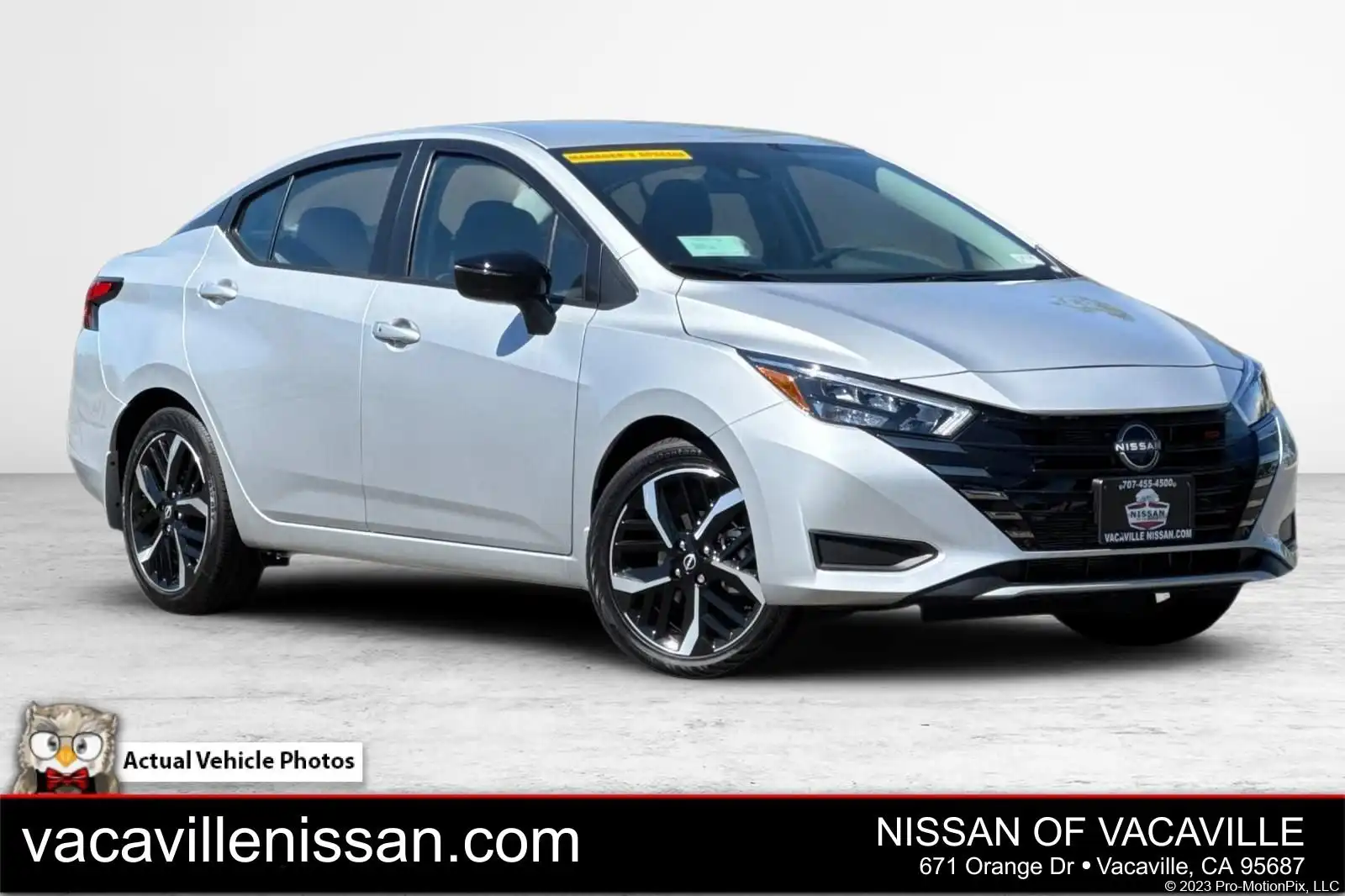 2025 Nissan Versa 1.6 SR CVT's photo
