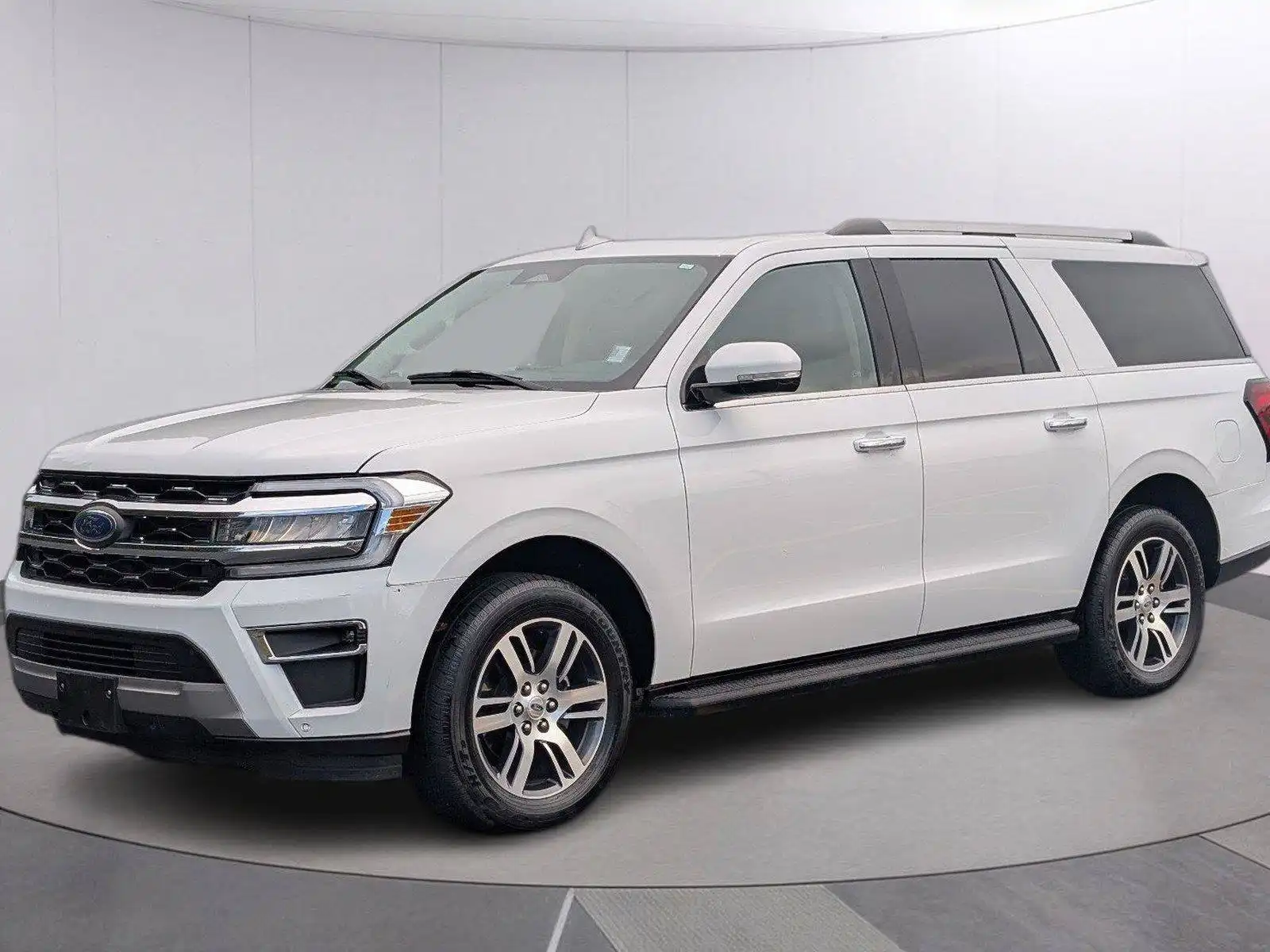 2024 Ford Expedition Limited 4WD MAX's photo