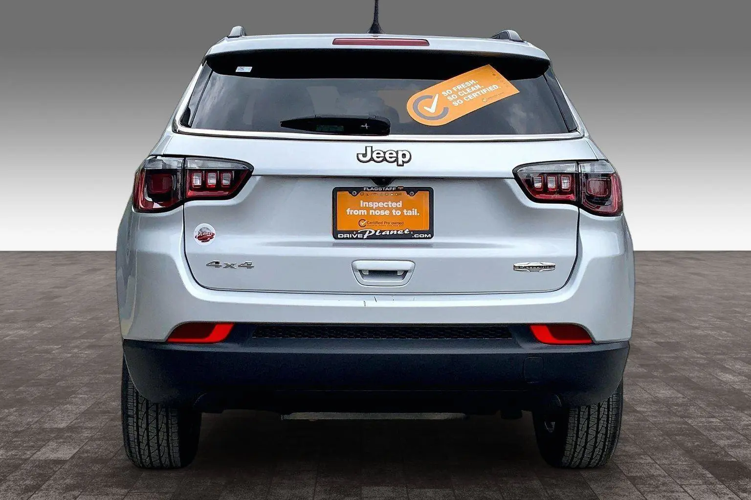2024 Jeep Compass Latitude 4X4 photo 4