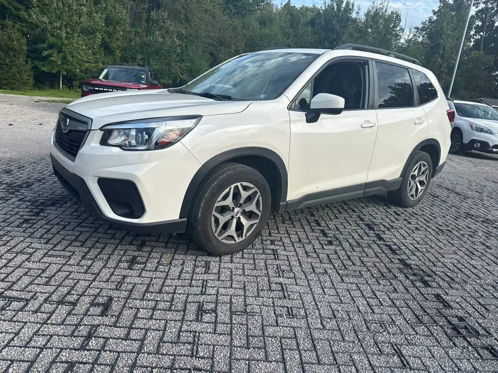 2020 Subaru Forester Premium's photo