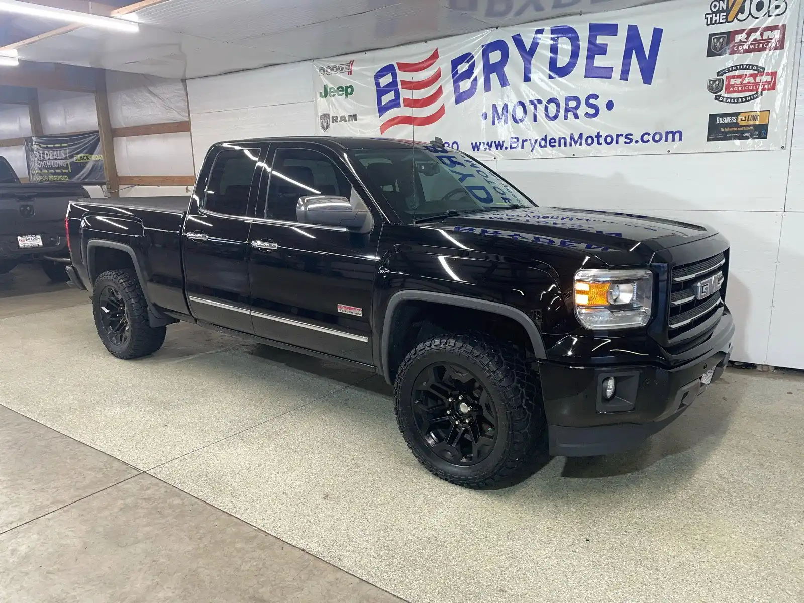 2014 GMC Sierra 4WD Double Cab SLT SWB's photo
