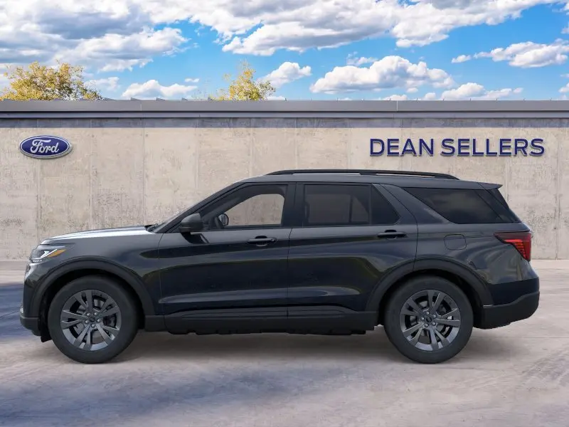2026 Ford Explorer Active 4WD photo 3