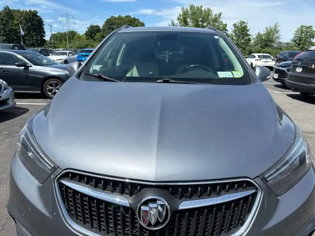 2019 Buick Encore Preferred AWD photo 3