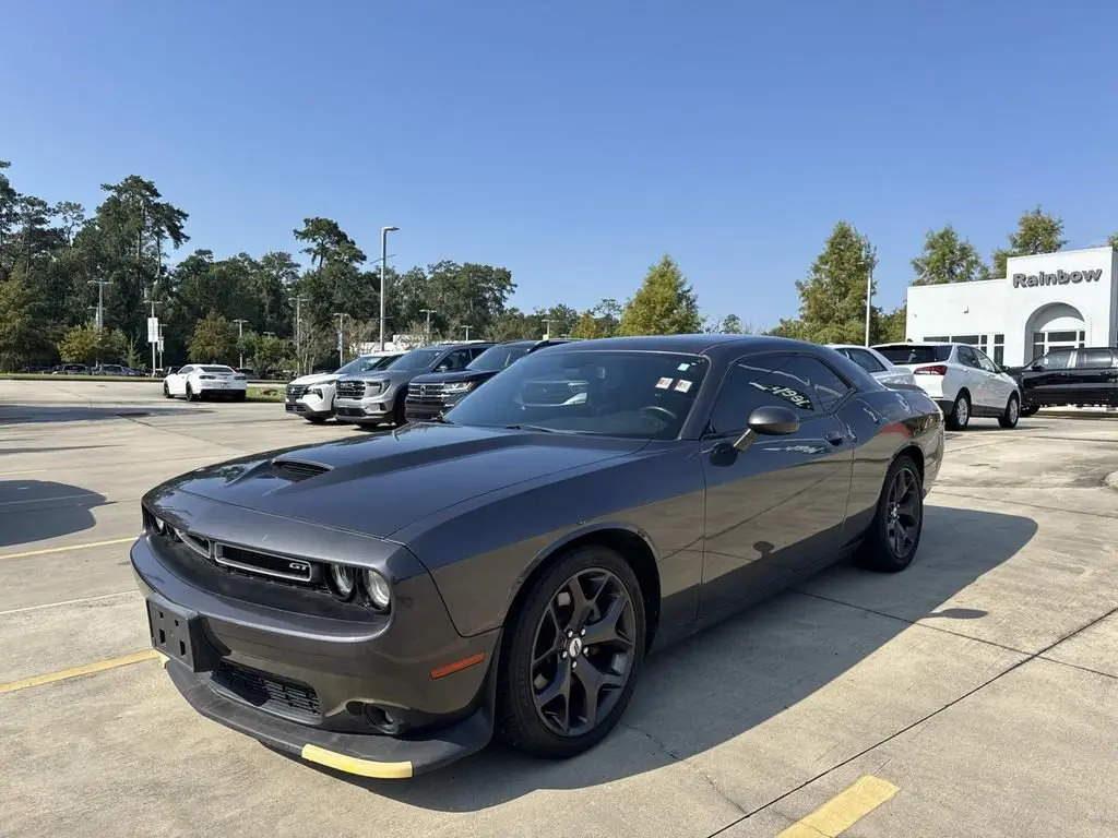 2019 Dodge Challenger GT Auto photo 3