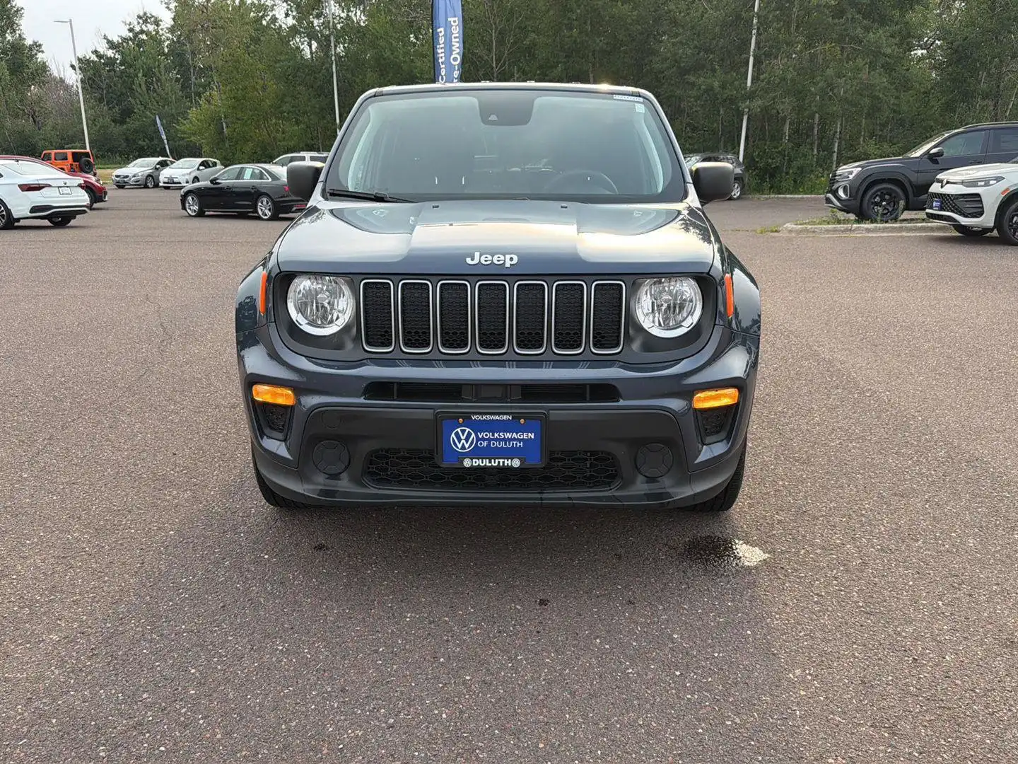 2023 Jeep Renegade Latitude 4x4's photo