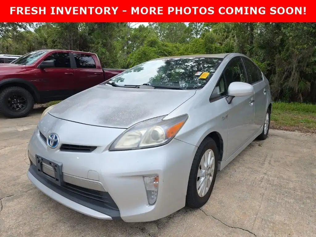 2012 Toyota Prius Base's photo