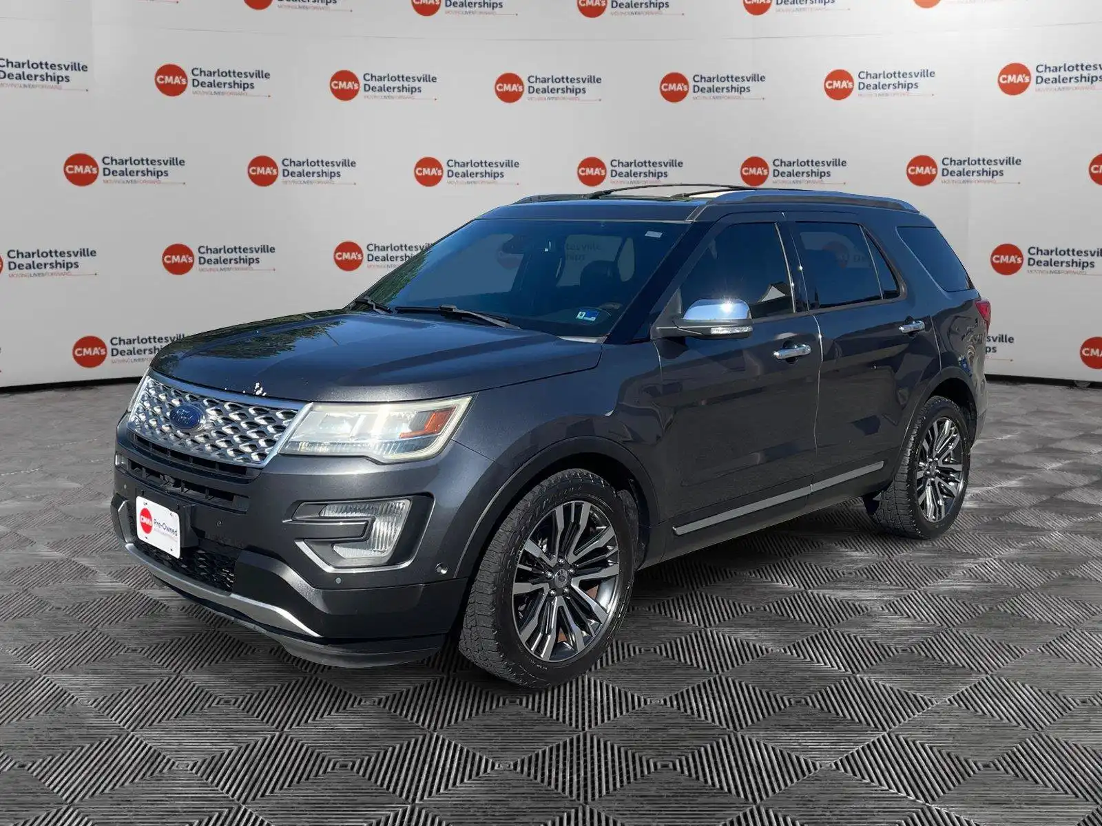 2016 Ford Explorer Platinum 4WD's photo