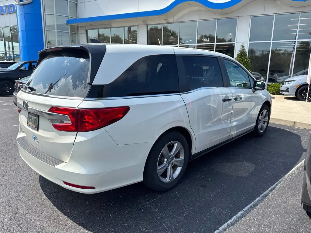 2019 Honda Odyssey EX-L Navigation RES photo 4