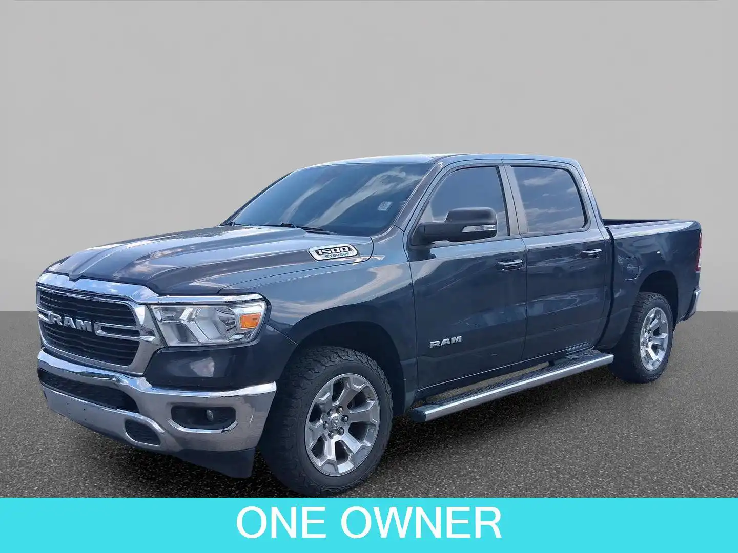 2021 RAM 1500 Big Horn/Lone Star 4WD Crew Cab 5'7's photo