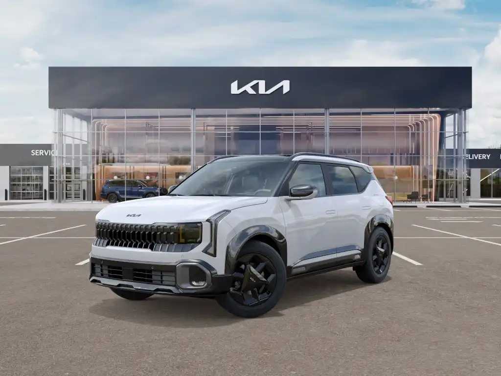 2027 Kia Seltos X-Line AWD S's photo