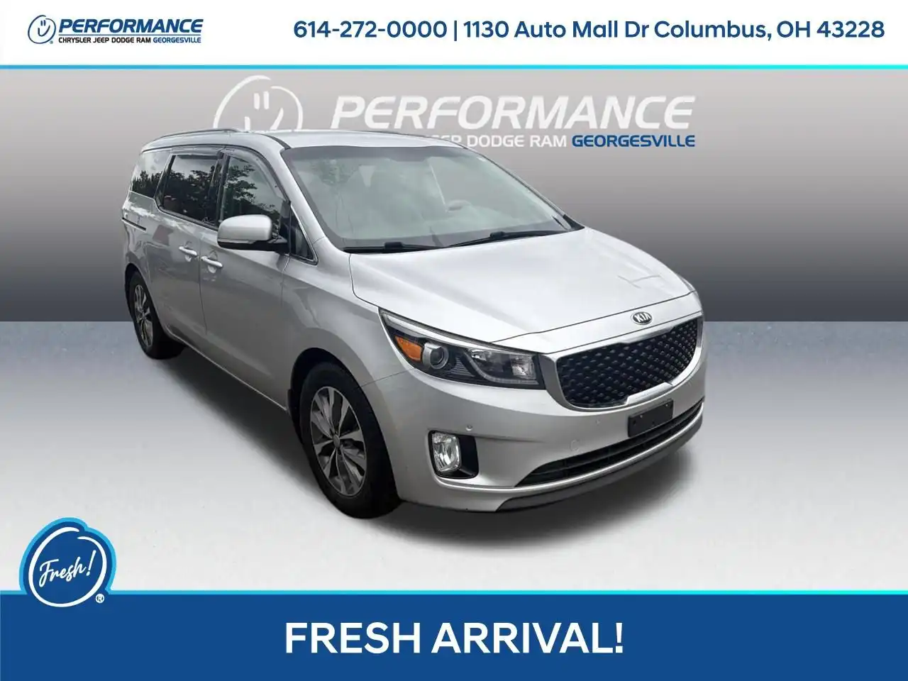 2017 Kia Sedona SX's photo