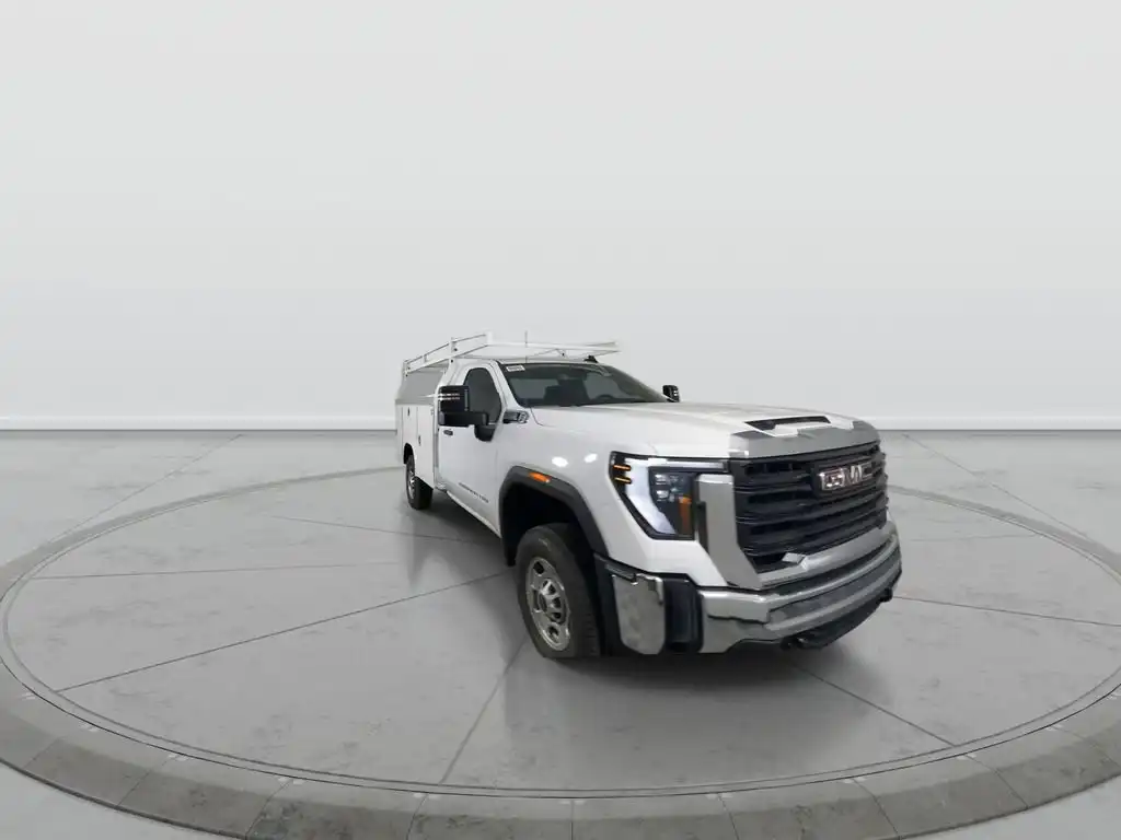 2025 GMC Sierra 2WD Regular Cab Long Box Pro's photo