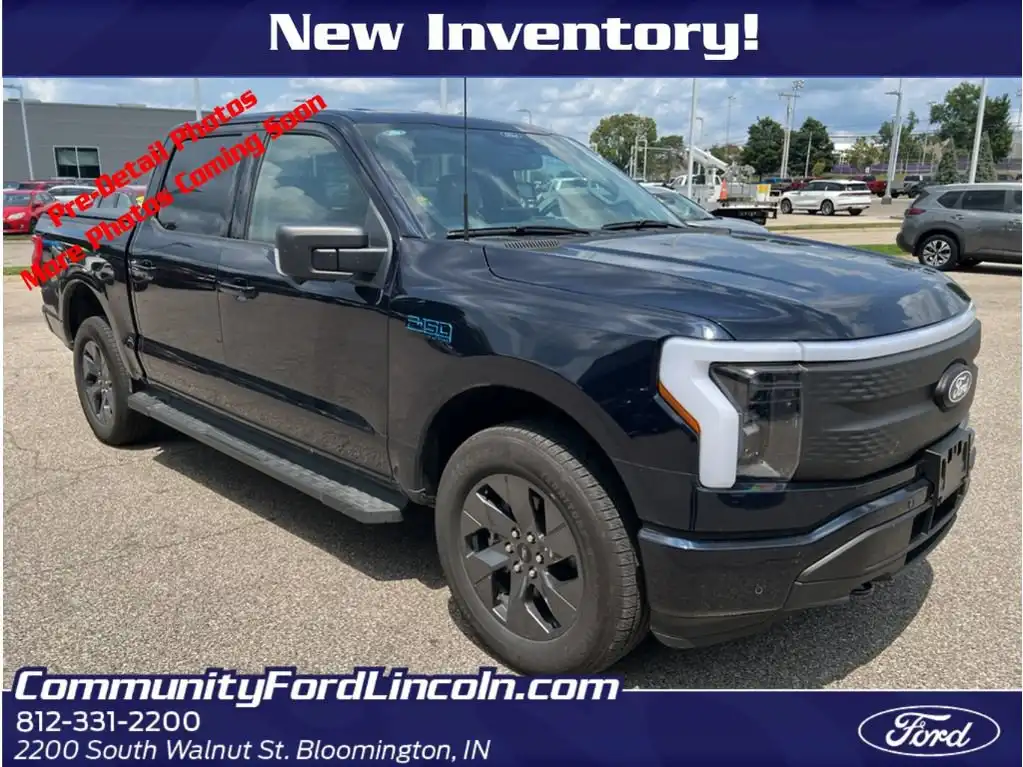 2025 Ford F-150 Flash 4x4 SuperCrew 5-1/2 Box's photo