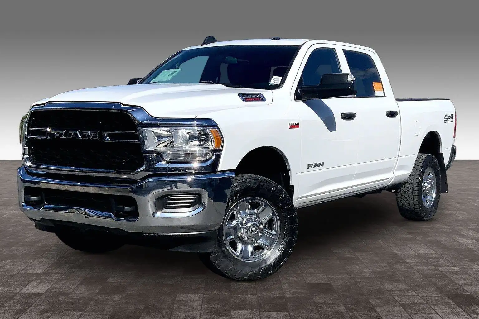 2021 RAM 2500 Tradesman 4WD Crew Cab SWB's photo