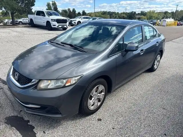 2013 Honda Civic LX Auto's photo