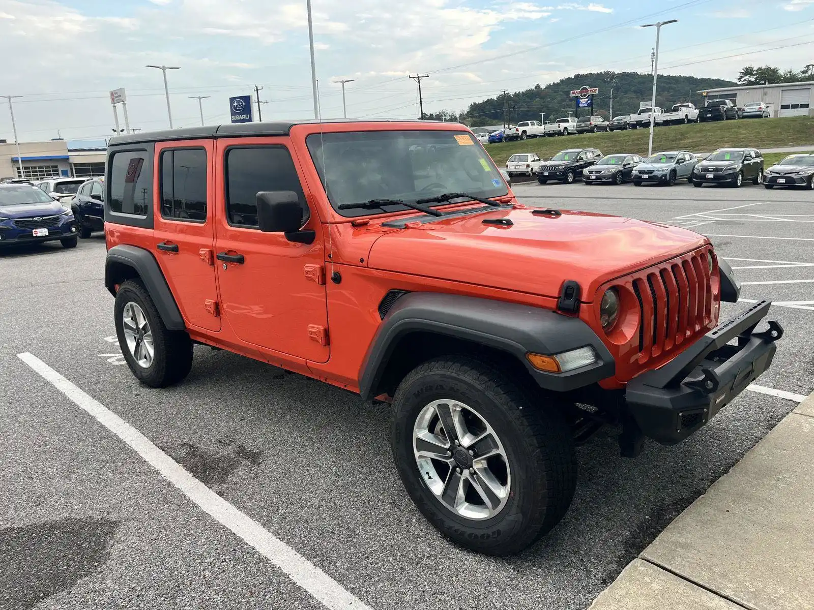 2018 Jeep Wrangler Sport S's photo