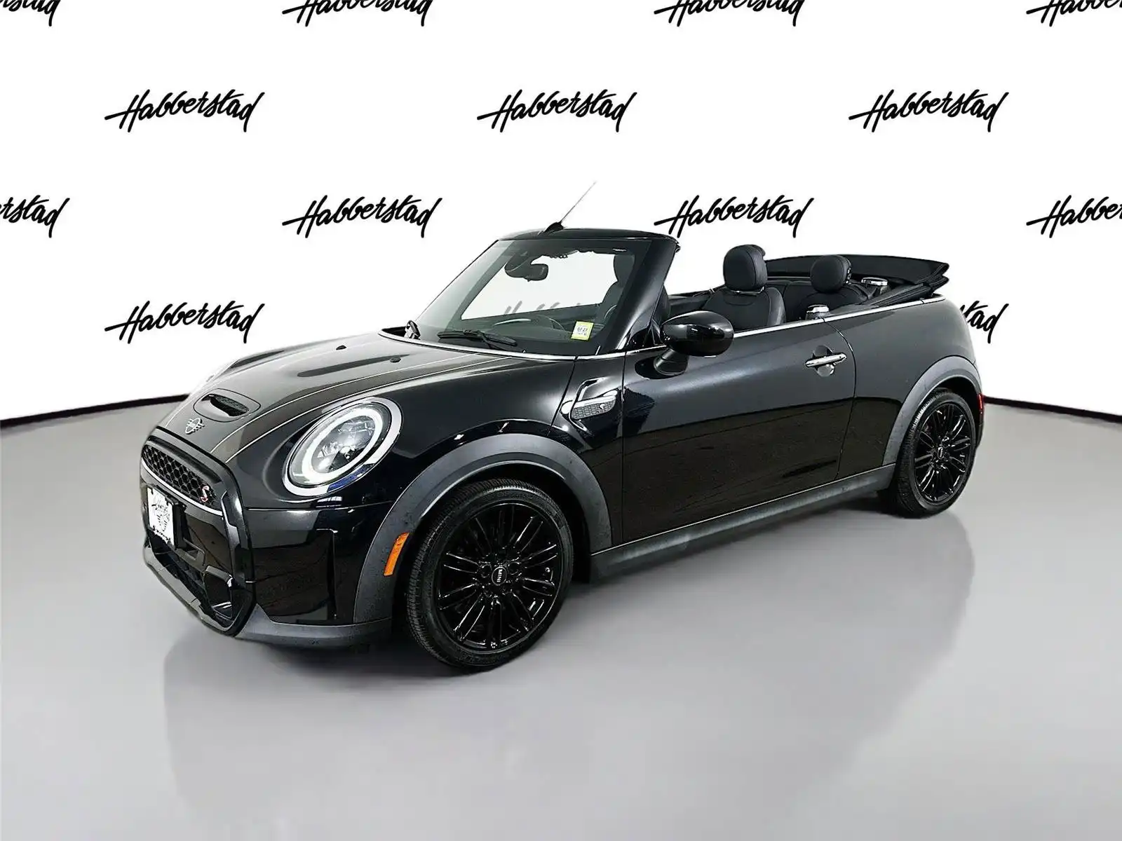 2022 MINI Convertible Cooper S's photo