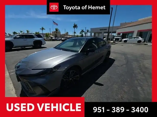 2026 Toyota Camry XSE Hybrid's photo