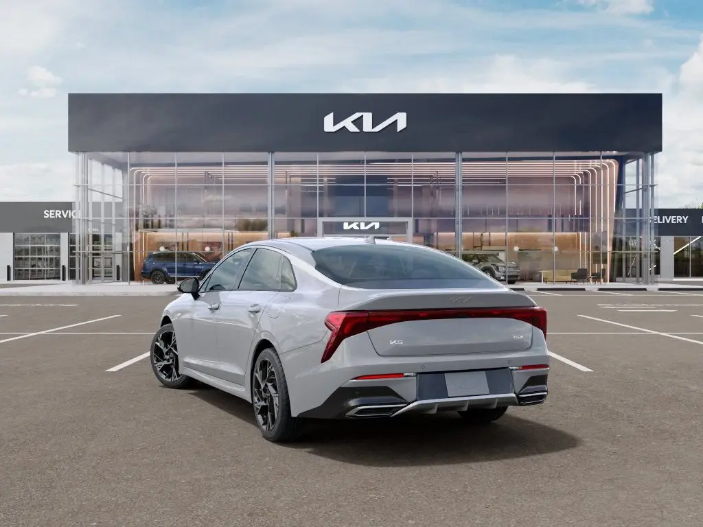 2026 Kia Optima GT-Line FWD photo 4