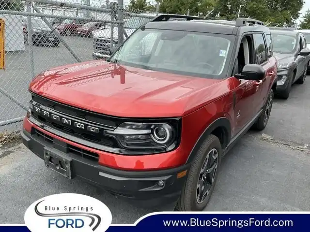 2024 Ford Bronco Sport Outer Banks 4X4's photo