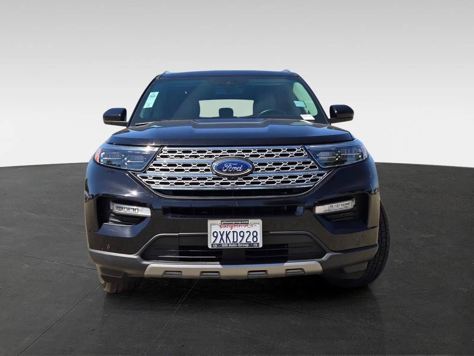 2024 Ford Explorer Limited 4WD photo 3