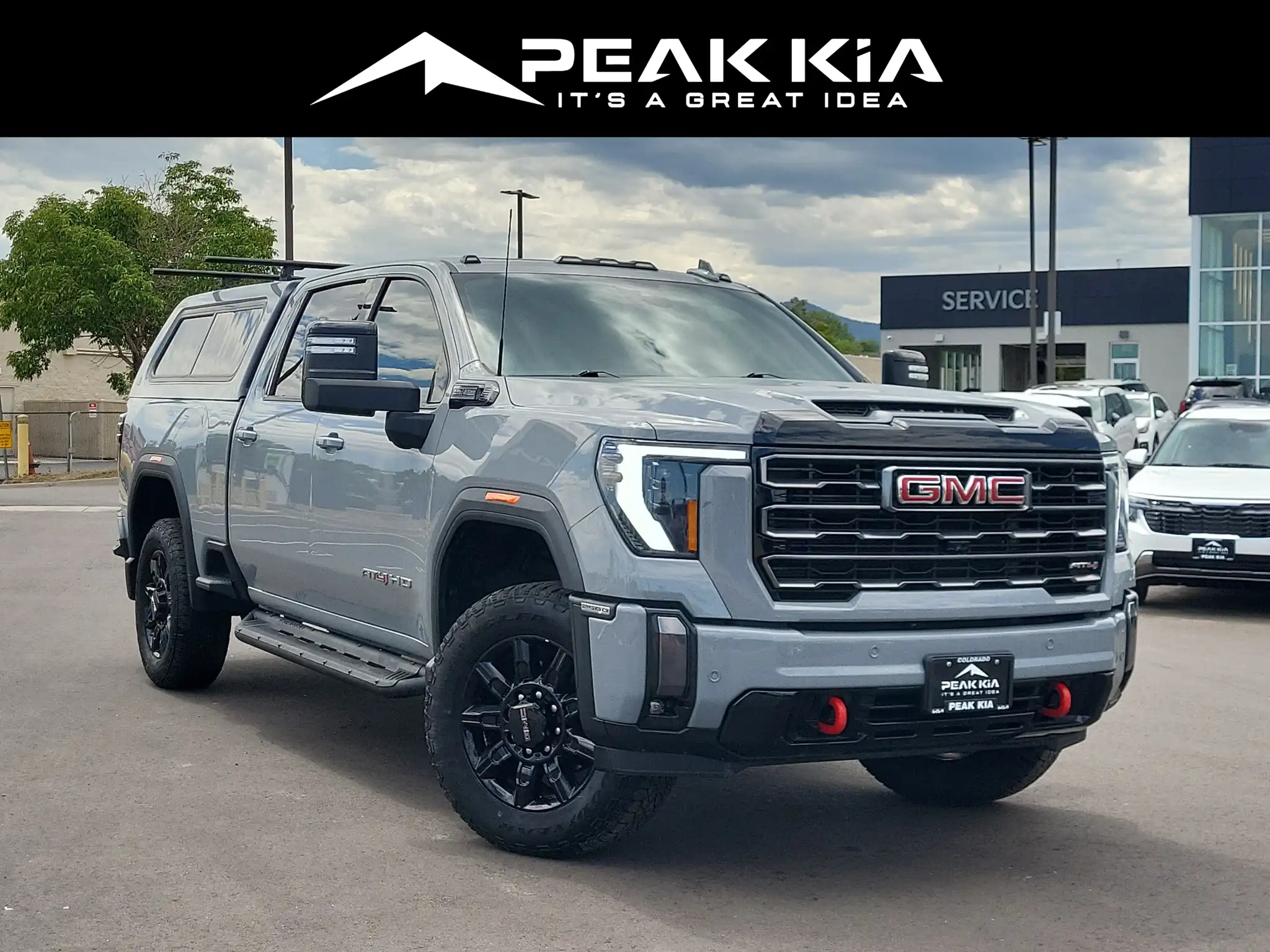 2024 GMC Sierra 4WD Crew Cab Standard Box AT4's photo