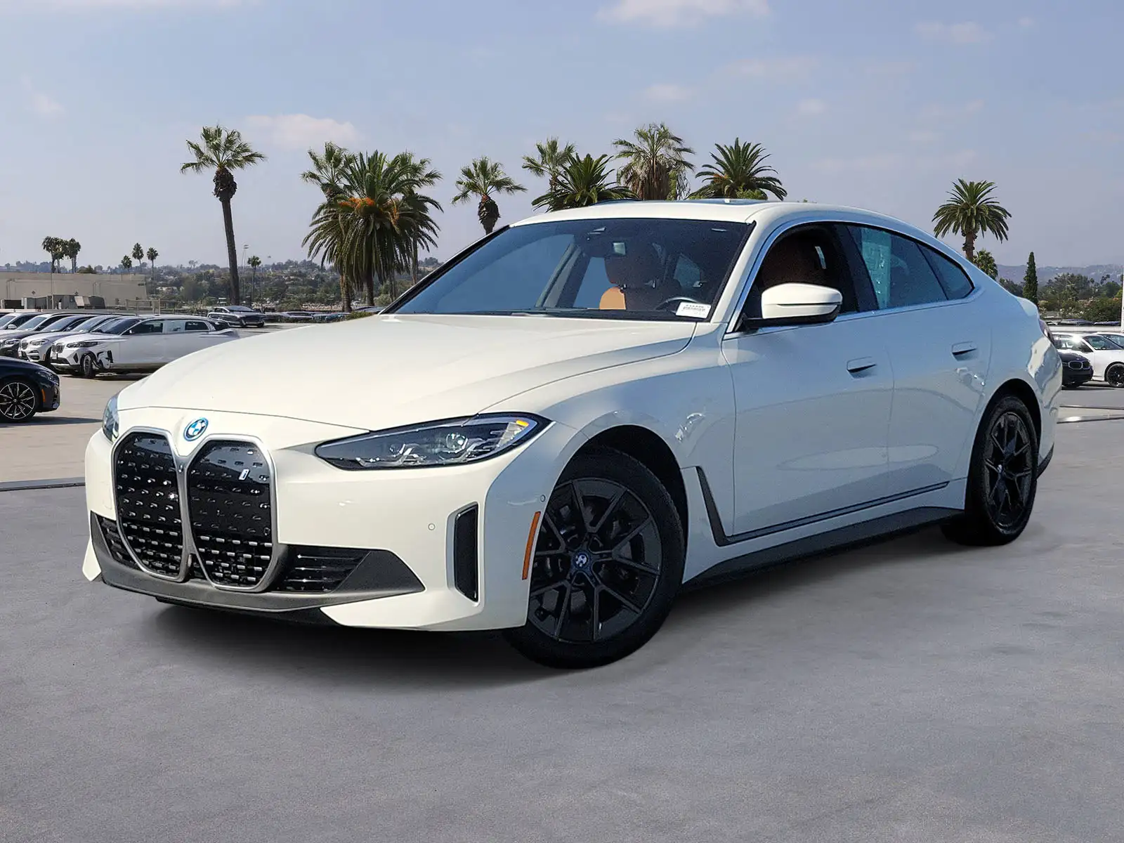 2023 BMW i4 eDrive35's photo