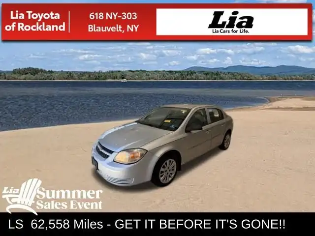 2009 Chevrolet Cobalt LS Sedan's photo