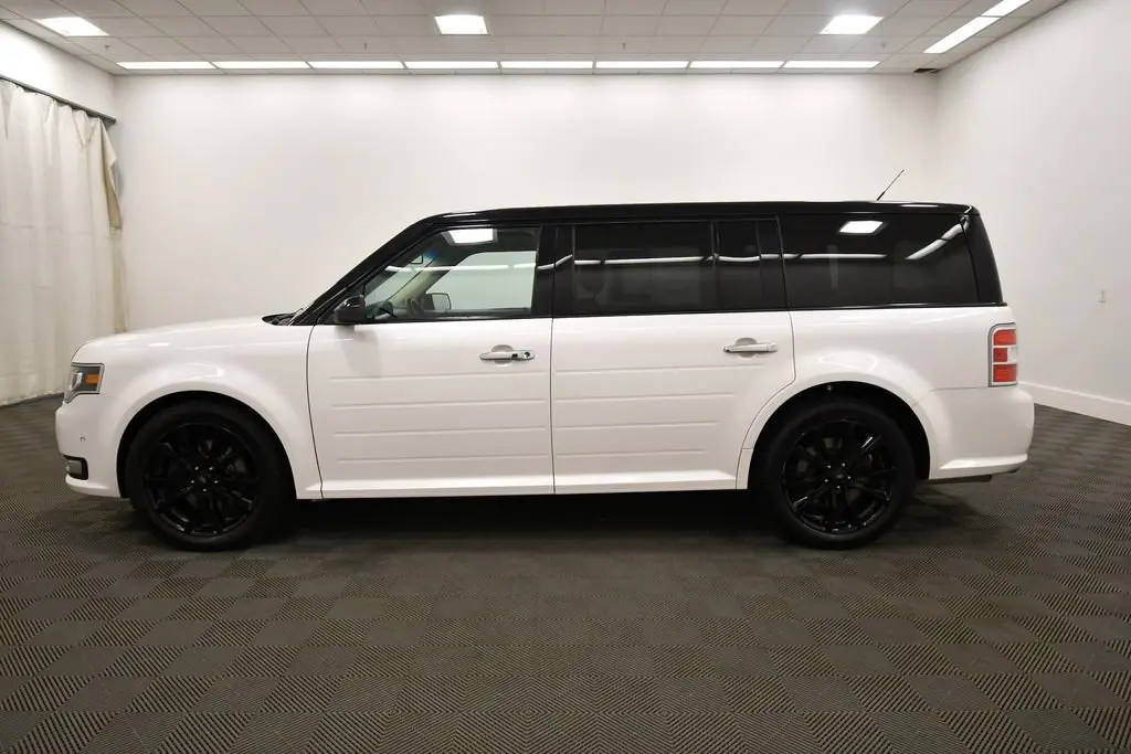 2019 Ford Flex Limited AWD photo 4