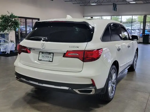 2017 Acura MDX Technology Package photo 5