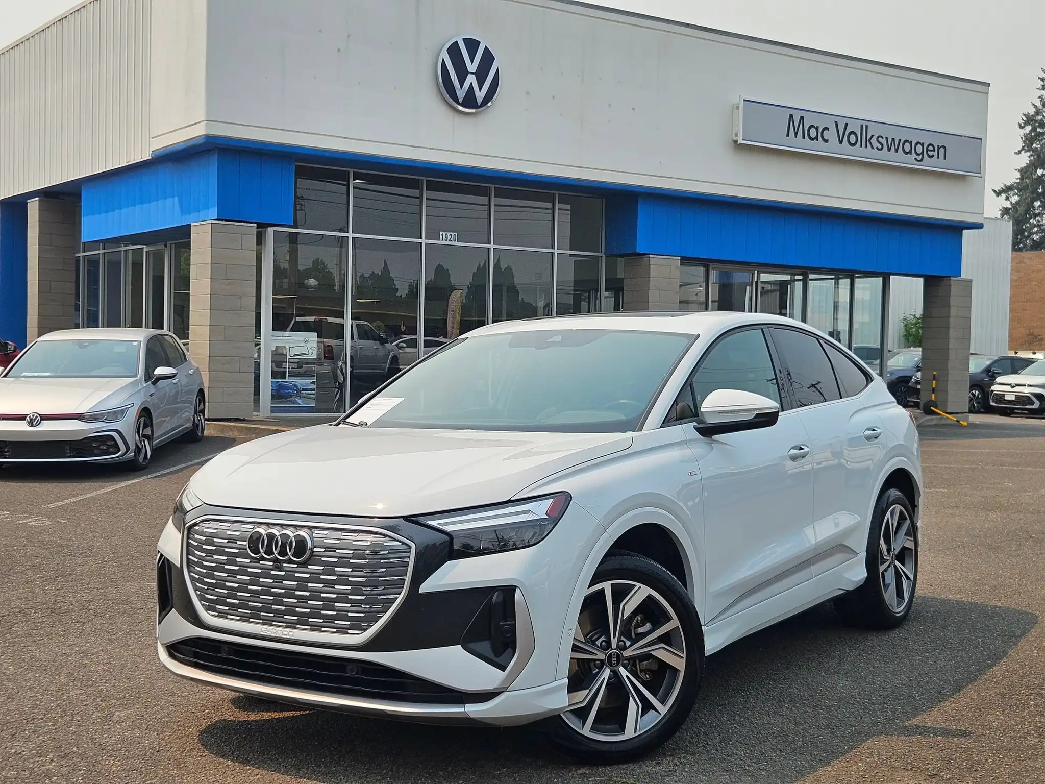 2023 Audi Q4 Sportback e-tron 50 Premium Plus quattro's photo