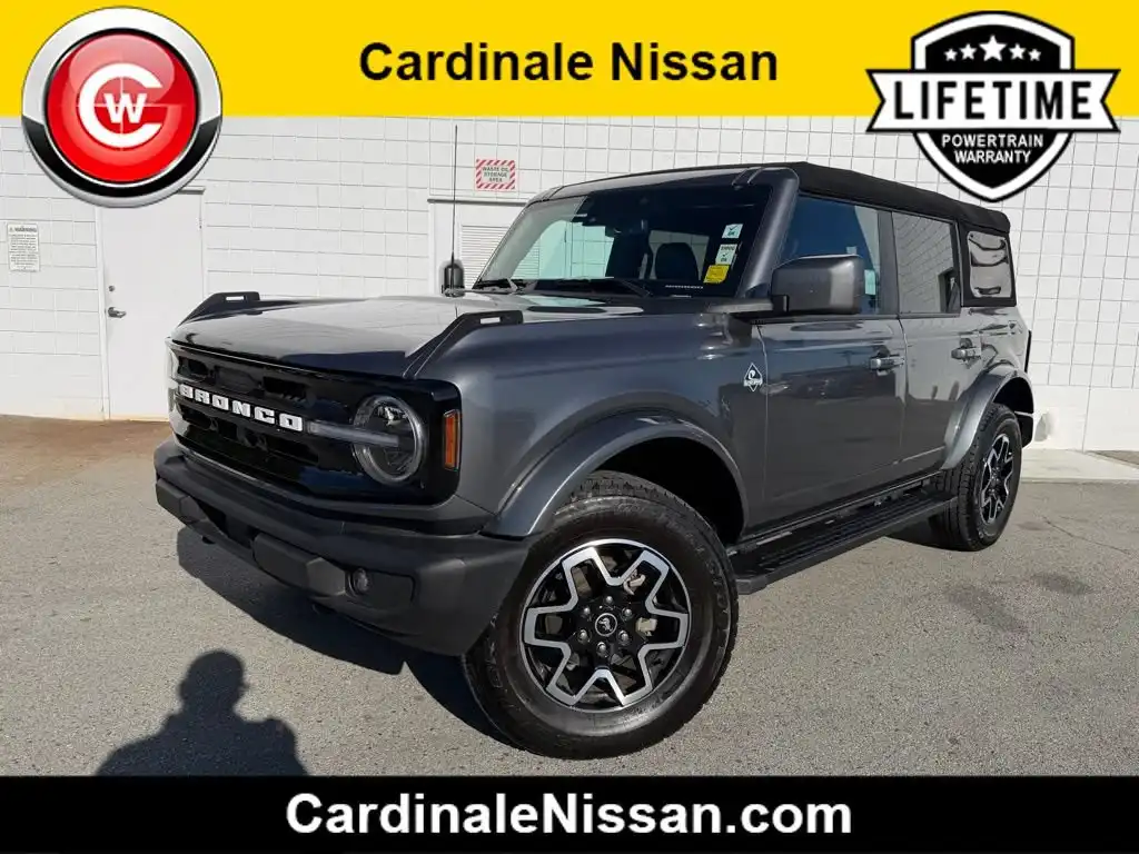 2024 Ford Bronco Outer Banks 4x4's photo