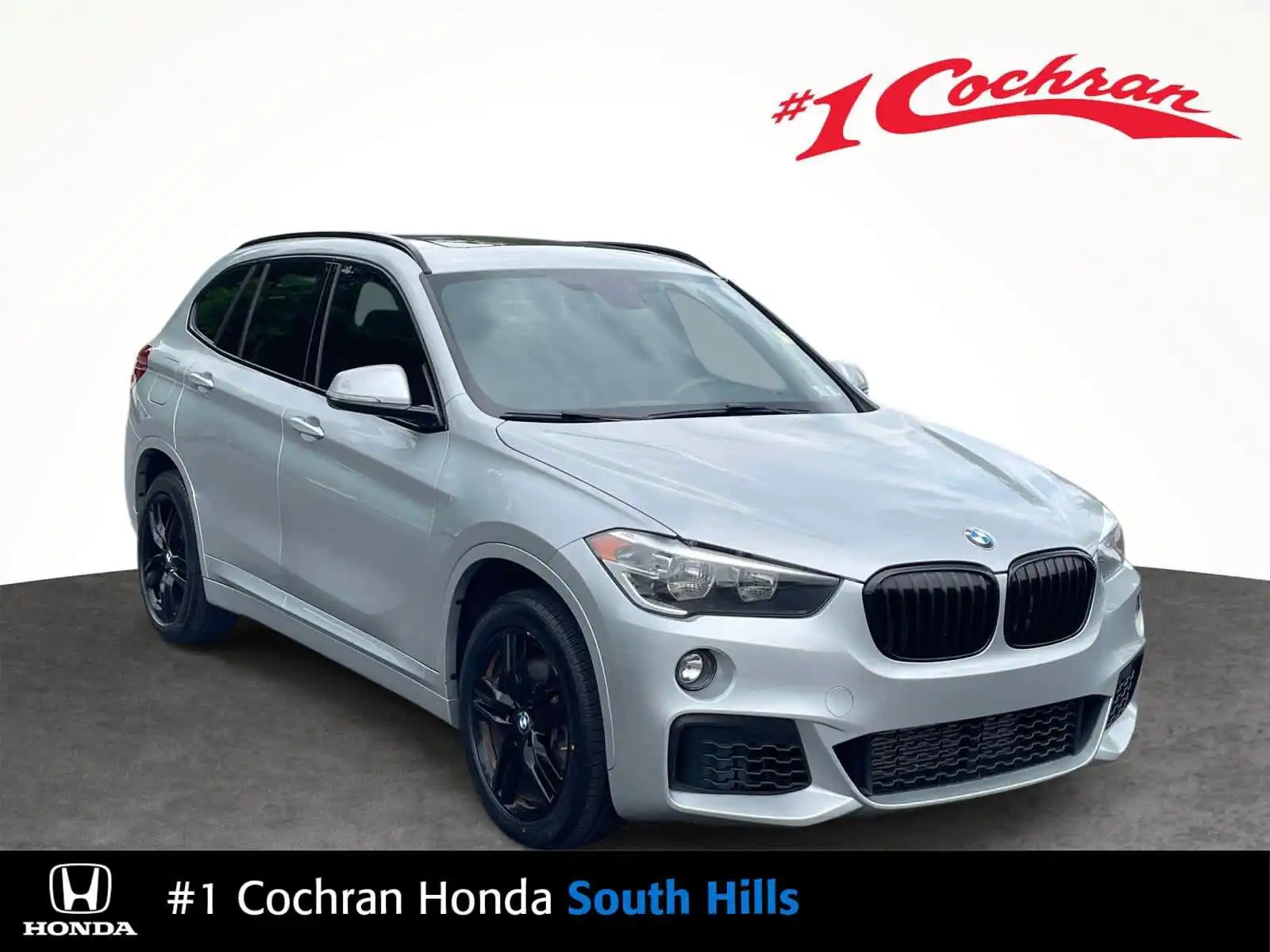 2018 BMW X1 xDrive28i's photo
