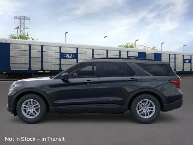 2026 Ford Explorer Active w/100A Pkg photo 3