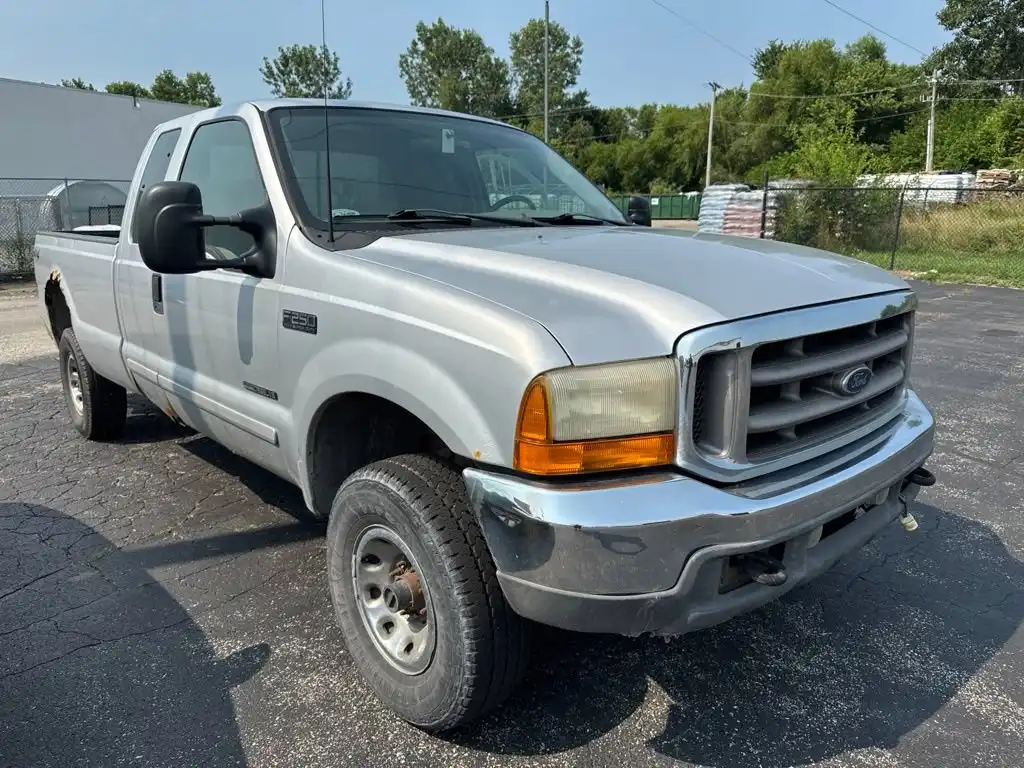2001 Ford F-250 XLT 4x4 SuperCab SWB's photo