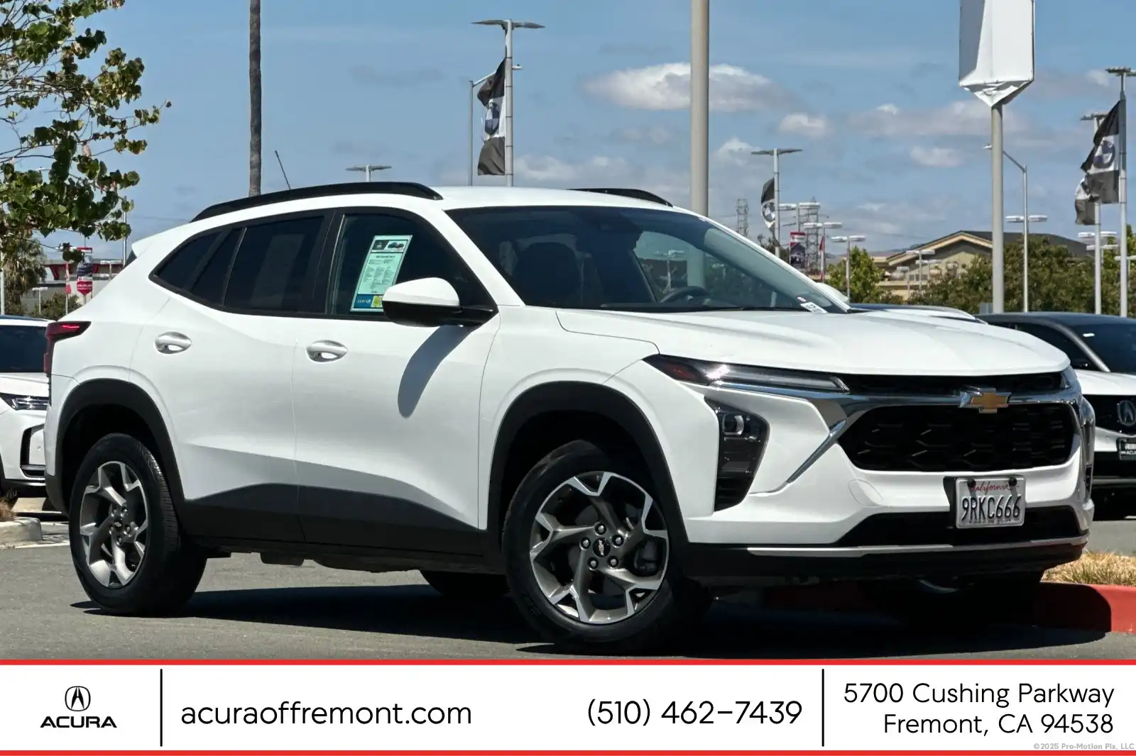 2025 Chevrolet Trax LT's photo