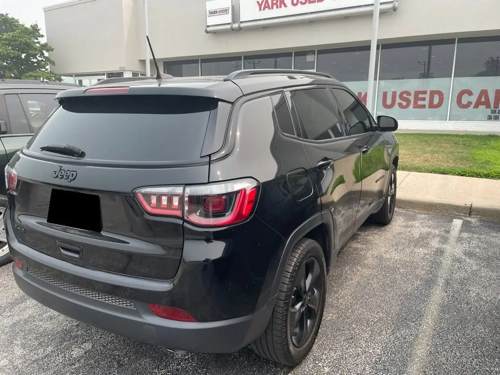 2021 Jeep Compass Altitude 4X4 photo 4
