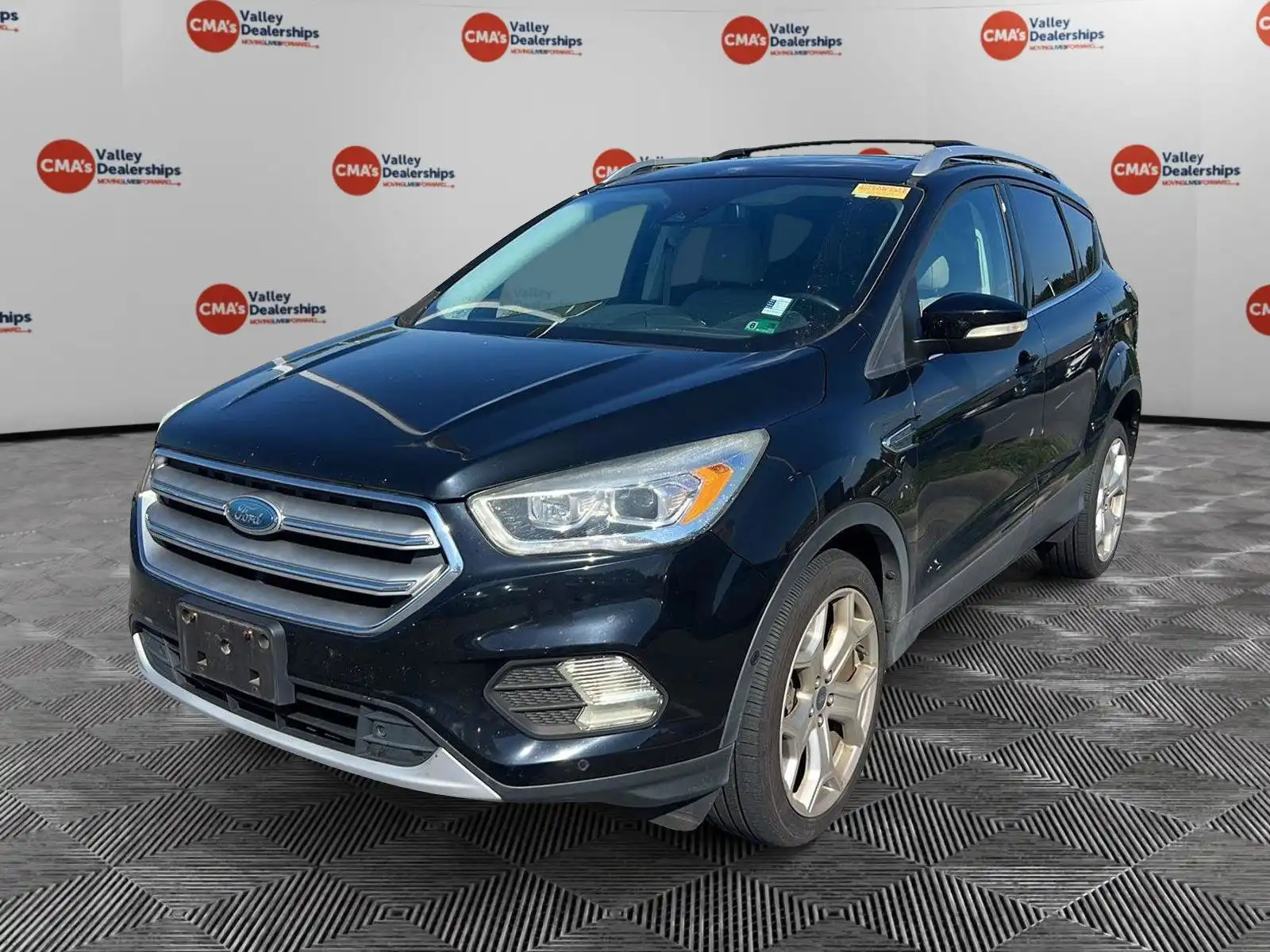 2017 Ford Escape Titanium 4WD's photo