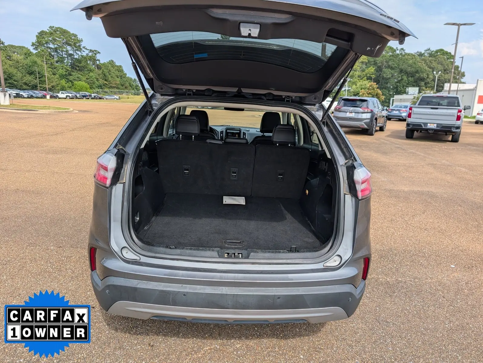 2024 Ford Edge SEL AWD photo 5