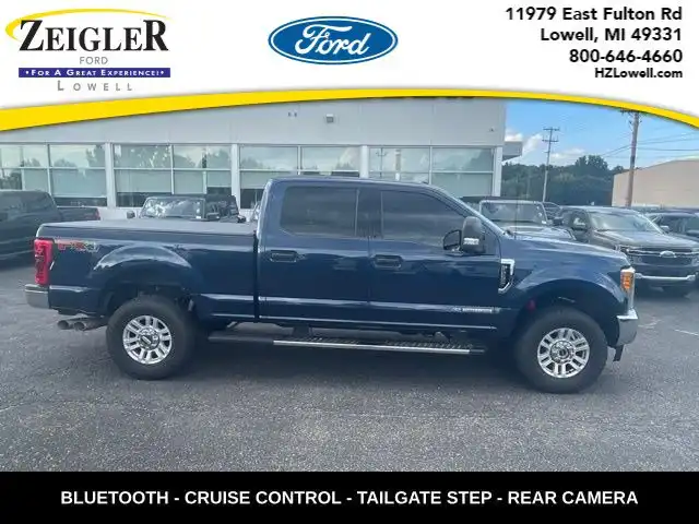 2017 Ford F-250 XLT 4WD Crew Cab 6-3/4' Box's photo