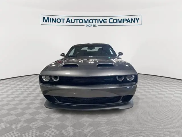 2022 Dodge Challenger SRT Hellcat photo 3