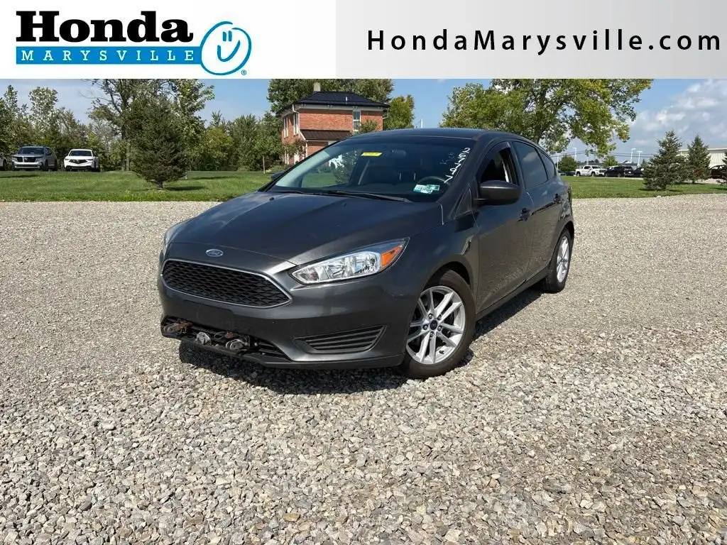 2018 Ford Focus SE Hatchback's photo